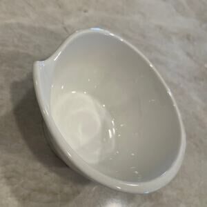 nambe’ “currents” white ceramic bowl
